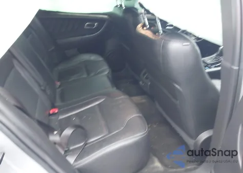 2013 Ford Taurus Limited z USA, uszkodzony, nr VIN 1FAHP2F81DG225652